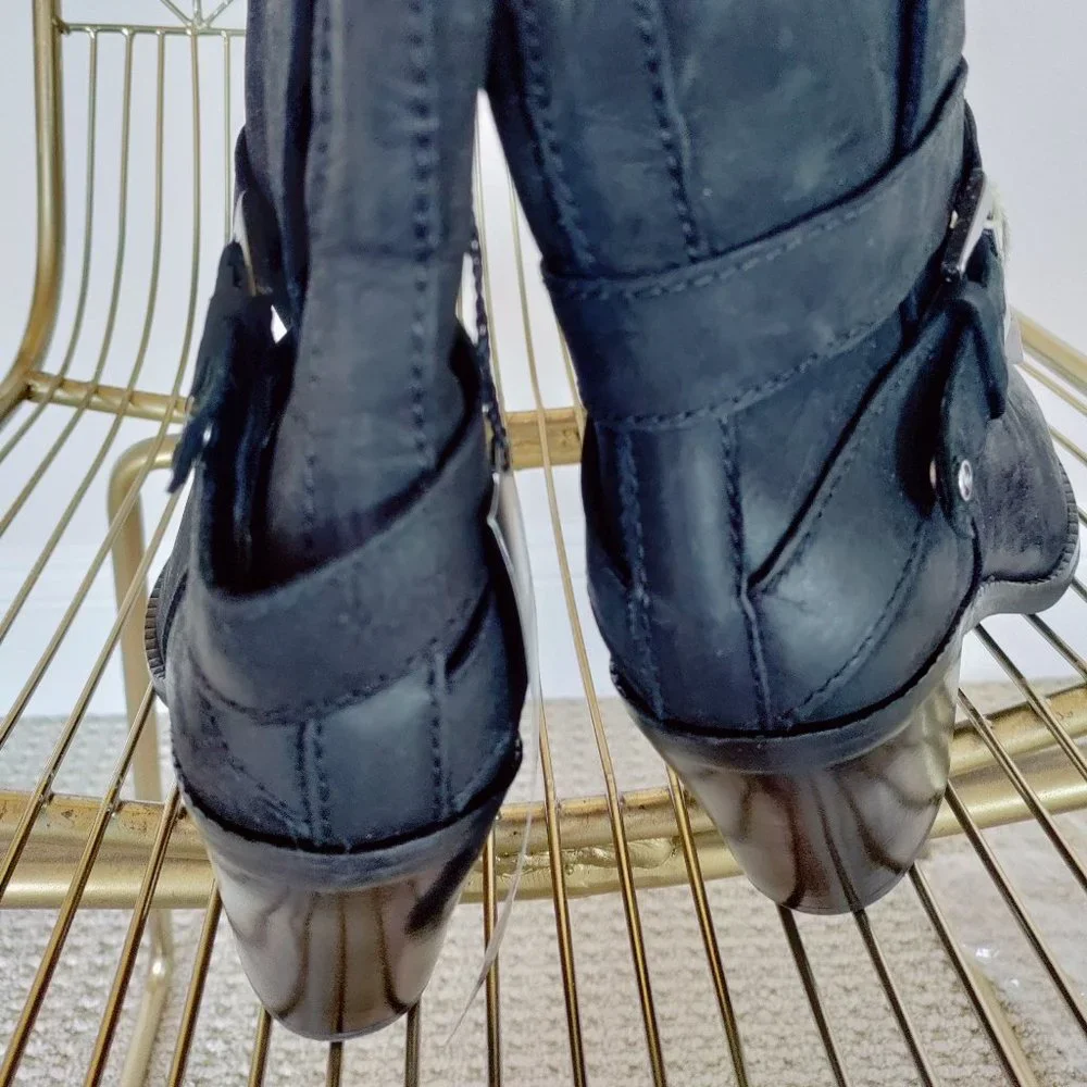 NIB $640 C'N'C Costume National Italy nubuck leather boots. IT‎ 38 US 7